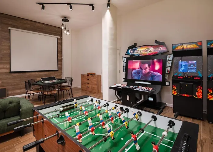 Mountain View * 戈韦达尔齐